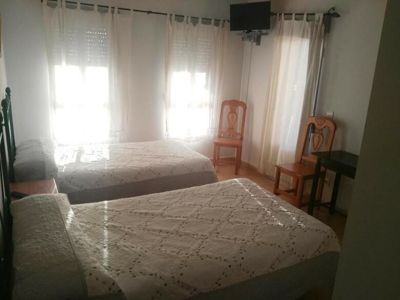 Hostal Delphos
