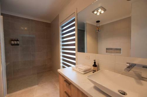Mandel On High - Echuca Holiday Homes