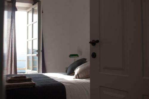 Hostal B&B Mermaid N 16/a