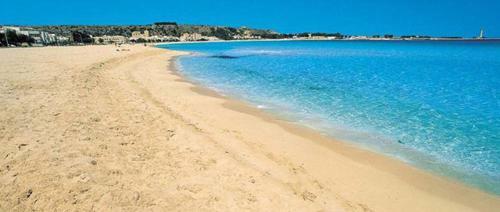 Incantevole Vacanza Al Mare Sulla Spiaggia Dorata