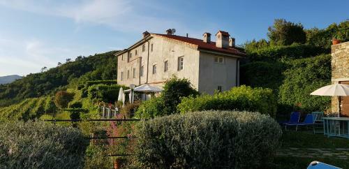 Casale In Vigna, Cinqueterrecoast