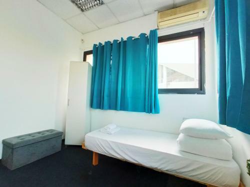 Hostal Bloomfield Guesthouse