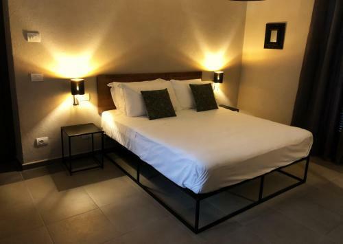Hostal Rooms Da Steu