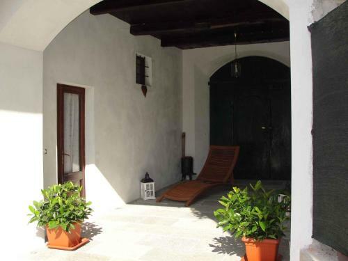 Apartment Madonna Del Sasso/piemont 22865