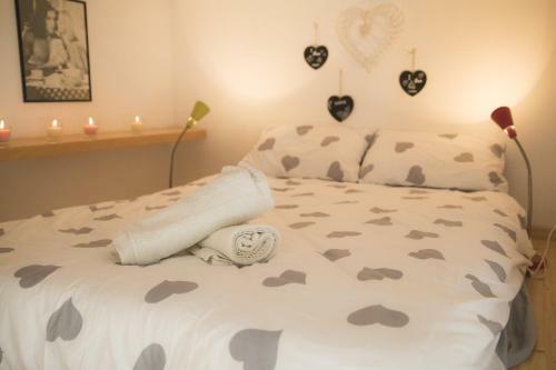 Romantic Apartment In Shenkin Srteet!!