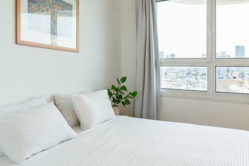 Apartamento Beachfront Property With Balcony And Pool Access