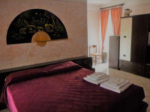 L'elefantino - Bed And Book