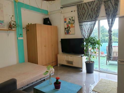 Rooftop Apartment  Studio