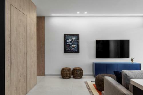 Neat Design Apartments By Homy
