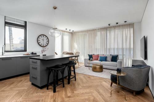Neat Design Apartments By Homy