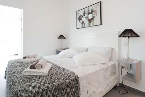 Apartamento Bright 2br In Gordon Beach By Holyguest