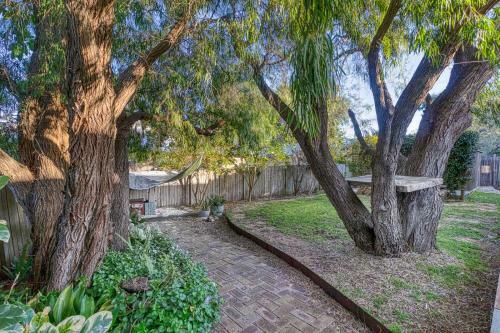 Rosedene Retreat - Exquisite Home & Location