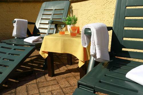 Hostal Ingarda Rooms
