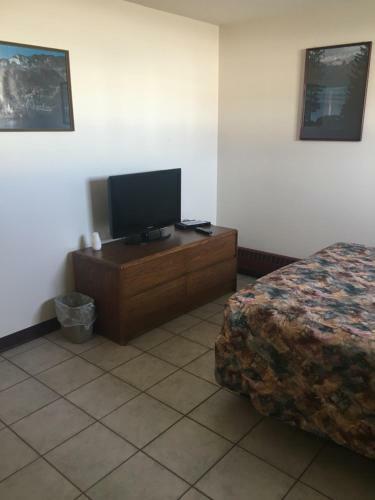 Hotel Almada Inn