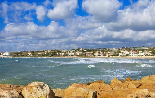 Nice Home In Marina Di Modica With Wifi And 2 Bedrooms