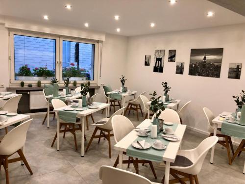 Hostal Hotel P�tz Garni