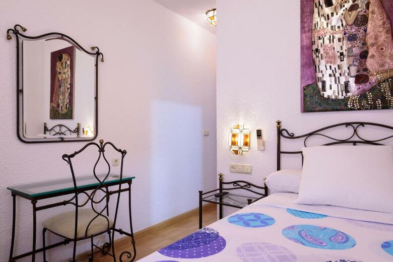 Hostal Lima