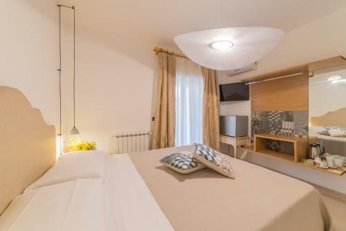 Hostal La Mimosa Rooms