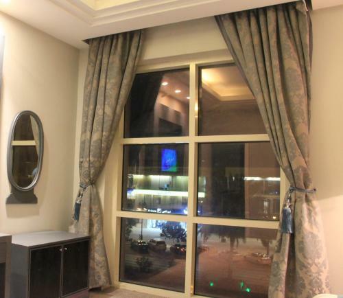 Business Inn Tahlia Hotel