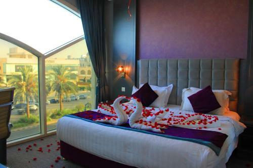 Business Inn Tahlia Hotel