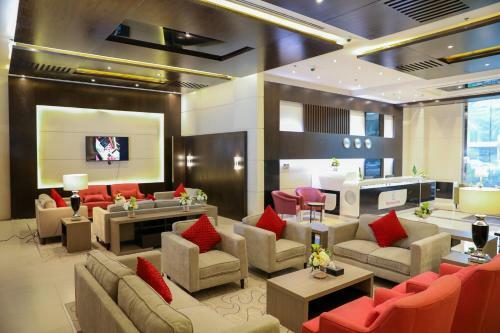 Business Inn Tahlia Hotel