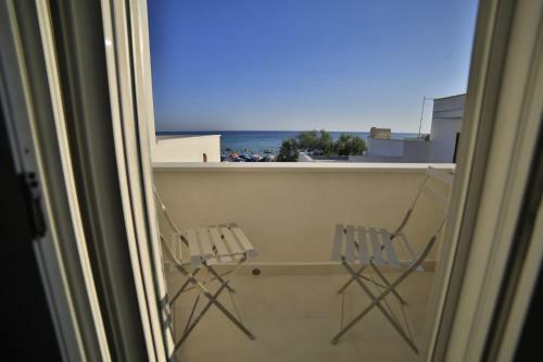 Baia Azzurra B&B