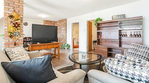 Apartamento Multilevel Waterfront Suite With Boat Moorage
