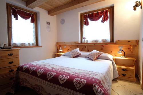 Hostal Chambres D'hotes Rue Saint Bernard