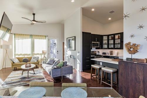 Elk Rim Pine Home