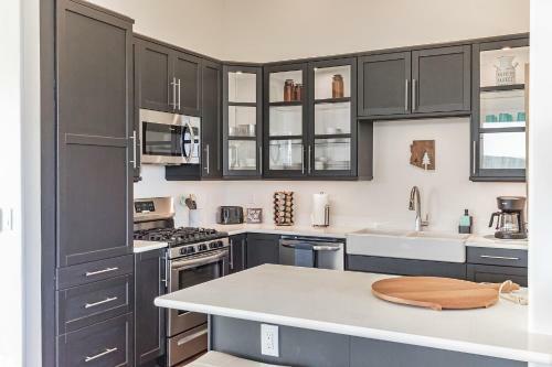 Elk Rim Pine Home