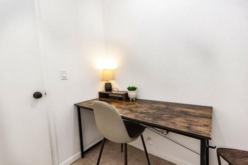 Mountain View 4b2b Ranch Home In Oro Valley