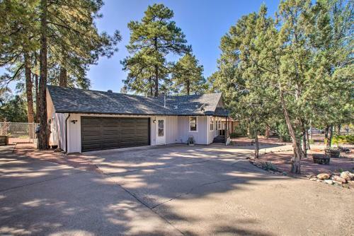 Peaceful Payson North Retreat With Fire Pit!