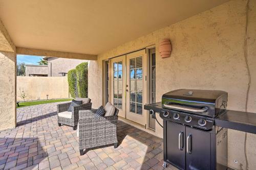 Luxe Glendale Retreat With Private Pool And Grill