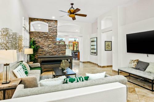 Glendale Oasis