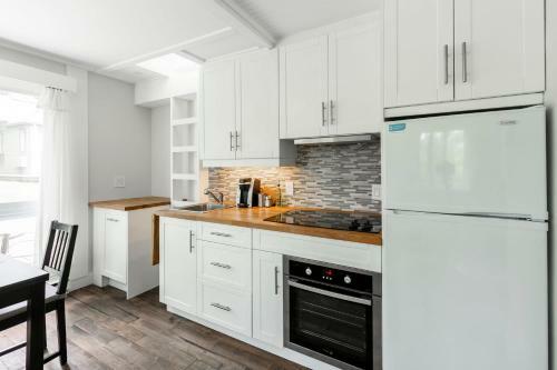 One Minute Walk From Mont-tremblant Village