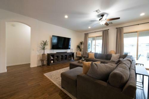 Queen Creek On 193rd Home