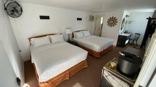 The Aztec Motel & Creative Space
