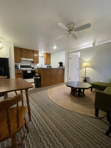 The Aztec Motel & Creative Space