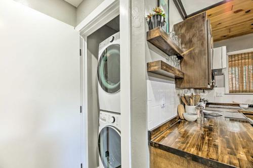 Warm A-frame Cabin With Pet-friendly Amenities