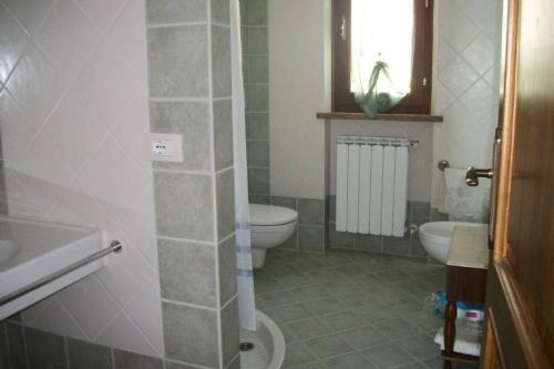 Large Villa With Sea-view Close To Lucca And Pisa
