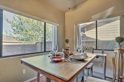 Pet-friendly Prescott Townhome With Fireplace!