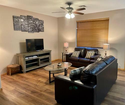Whispering Pines Retreat W/balcony, View, Quiet