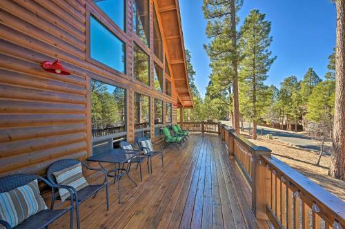 Show Low Family Cabin Bbq, Deck And Fireplace