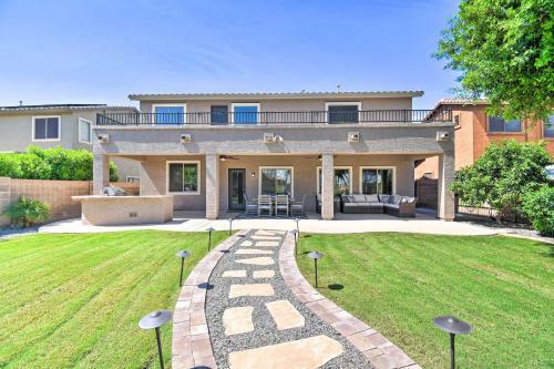 Oasis Home With Pool 1 Mi To Surprise Stadium!