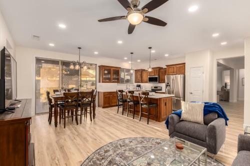 Shadow Mountain Home