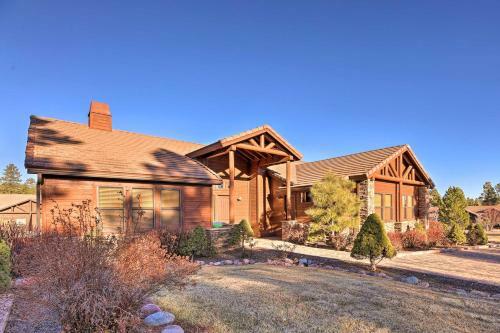 Spacious Show Low Home In The Torreon Lodges!