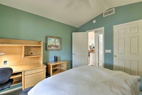 Surprise Retreat With Lake Views And Golf Course!