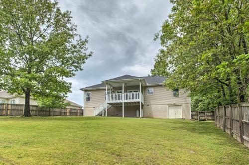 New Bright Bella Vista Home With Yard 4mi To Trails