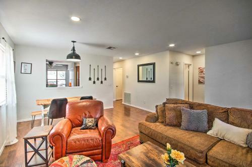 Bella Vista Townhome With Golf Course On-site!