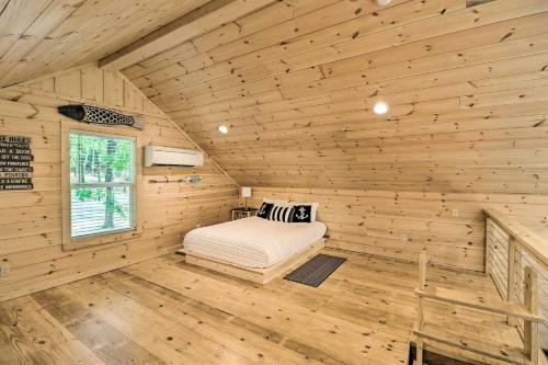 Unplug By Greers Ferry Lake Cabin With Views!